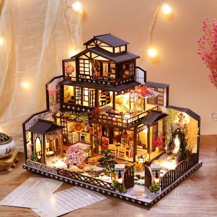 2Kids Toys - Minimaja Uhke sakura villa 2xAAA