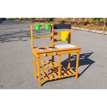 2Kids Toys - Puidust aiaköök valamuga