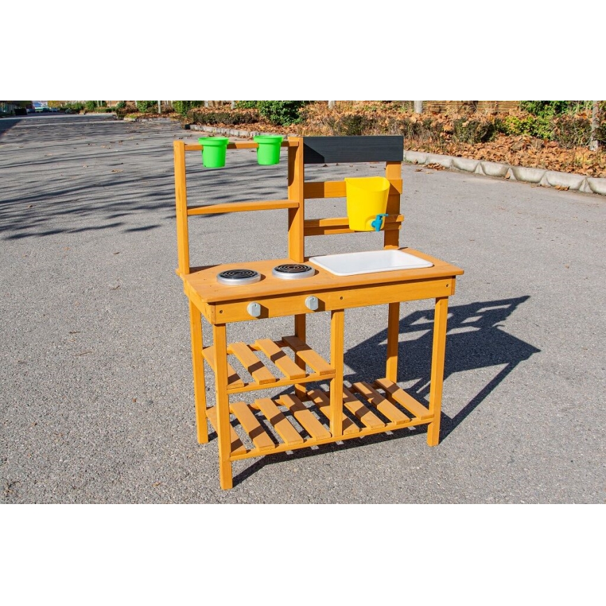 2Kids Toys - Puidust aiaköök valamuga