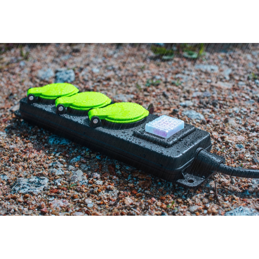 3-pesaline pikendusjuhe lülitiga 20m IP44