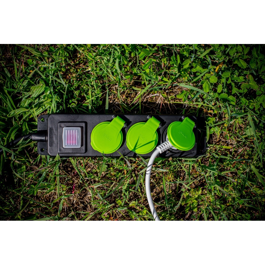 3-pesaline pikendusjuhe lülitiga 20m IP44