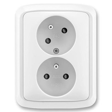 ABB 5513A-C02357 B - Topeltpistikupesa koduseks kasutamiseks raamiga TANGO 250 V valge