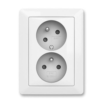 ABB 5513T-C02157 500 - Kahekordne seinapistikupesa koduseks kasutamiseks raamiga ZONI 250V valge
