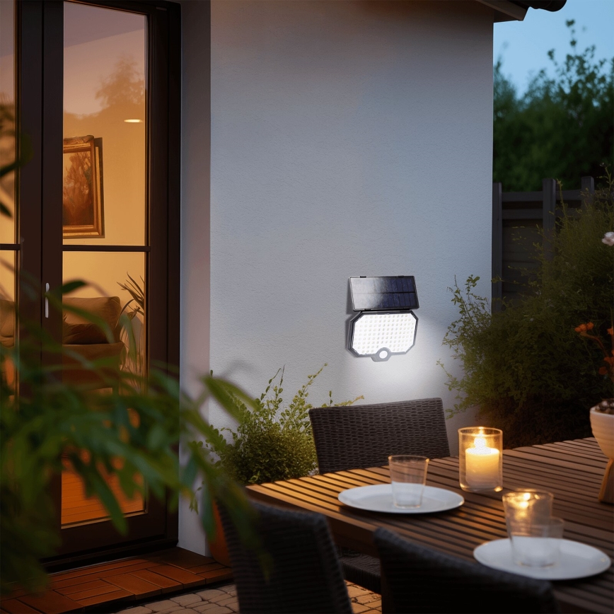 Aigostar - LED Päikesepaneeliga valgusti koos liikumisanduriga LED/2,4W/3,7V IP65
