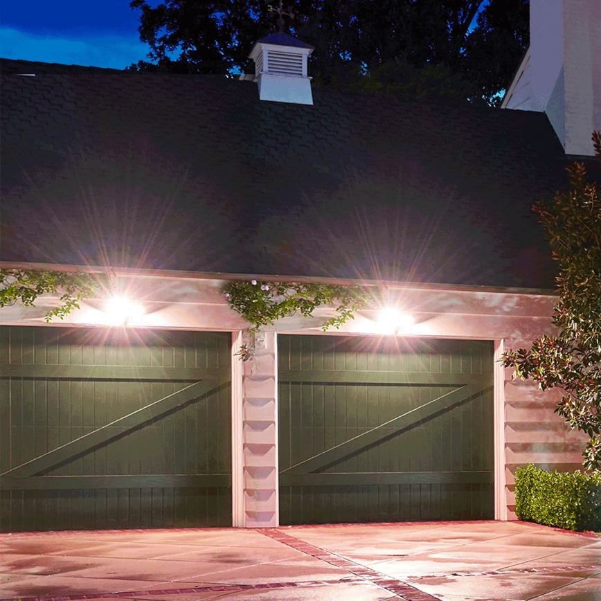 Aigostar - RGBW hämardatav LED-prožektor 30W/230V IP65 + kaugjuhtimispult