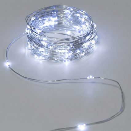 Aigostar - LED välisvalguskett 50xLED/3xAA 5,3 m külmvalge