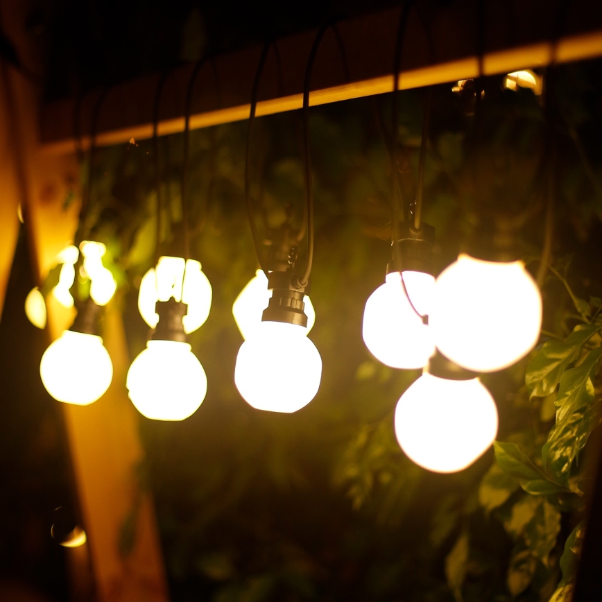 Aigostar - LED Väli dekoratiivne valguskett 10xLED/8m IP44 soe valge
