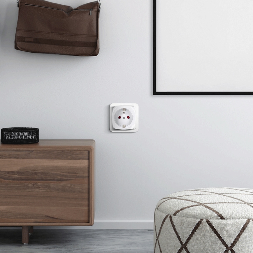 Aigostar - Nutikas pistikupesa E 2300W Wi-Fi Tuya