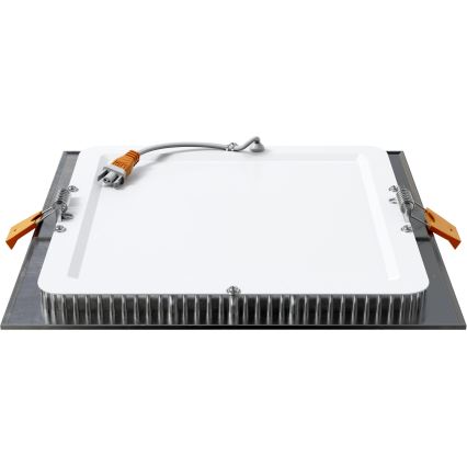 APLED - LED Süvistatav valgusti vannituppa SQUARE LED/18W/230V IP41 220x220 mm