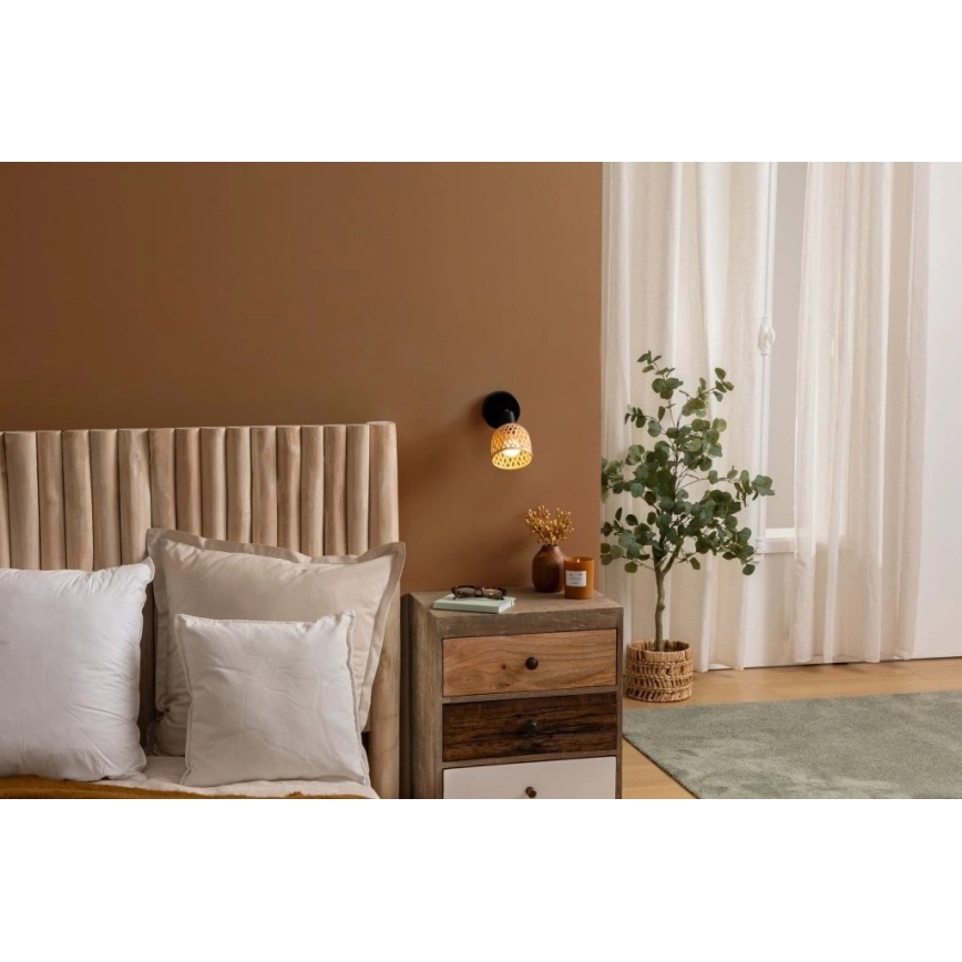 Atmosphera - Seinale paigaldatav suunatav valgusti LIO 1xE14/25W/230V bambus