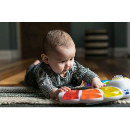 Baby Einstein - Helendav mänguasi GLOW&DISCOVER 3xAA