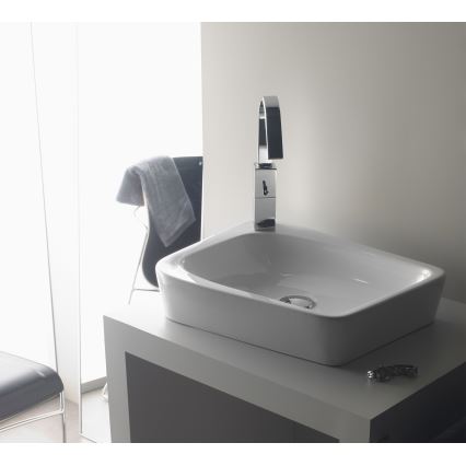 Bathco 4001 - Tööpinnale paigaldatav valam ARAGON 50x40,5 cm portselan/valge