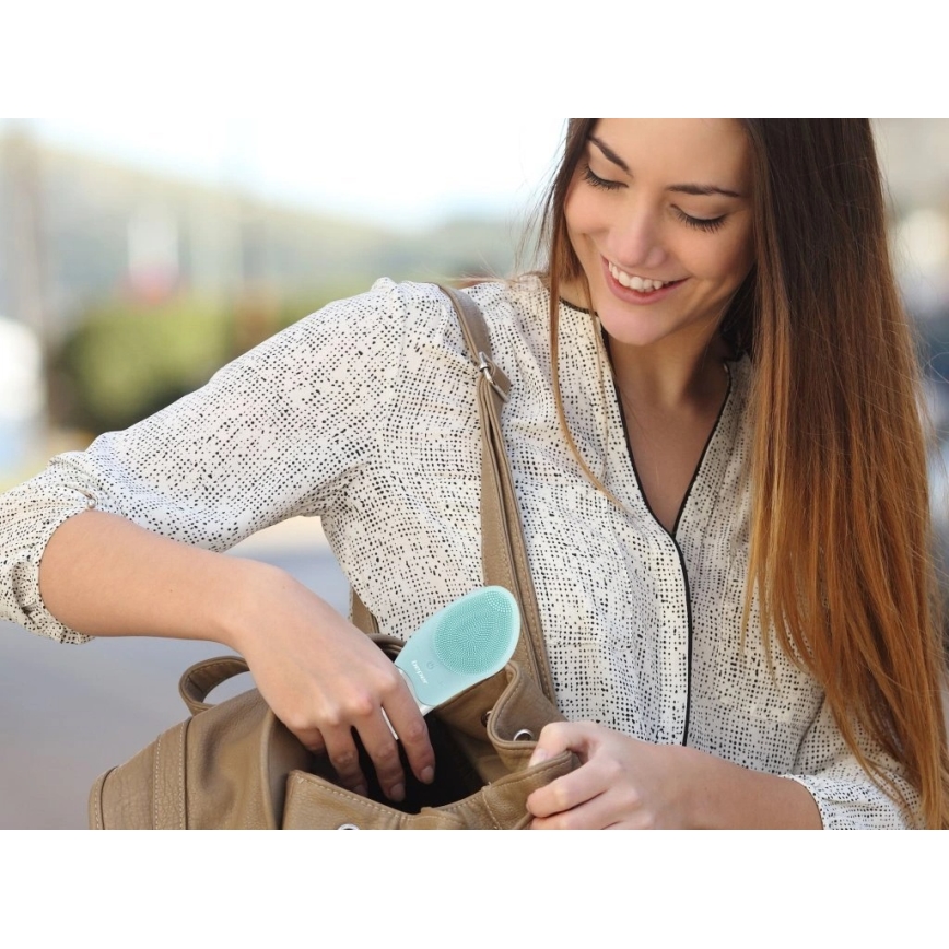 Beper - Laetav näopuhastushari USB/5V 200 mAh