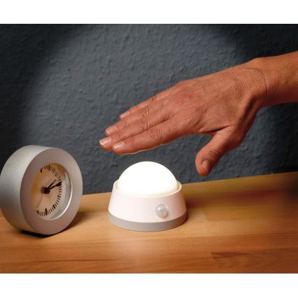 Brennenstuhl - LED orientatsioonivalgusti liikumisanduriga LED/3xAA 3000K