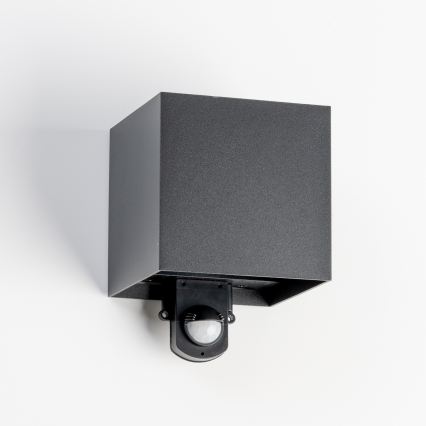 BRILAGI - CUBE LED välisseinavalgusti 6W/230V liikumisanduriga, must, IP65