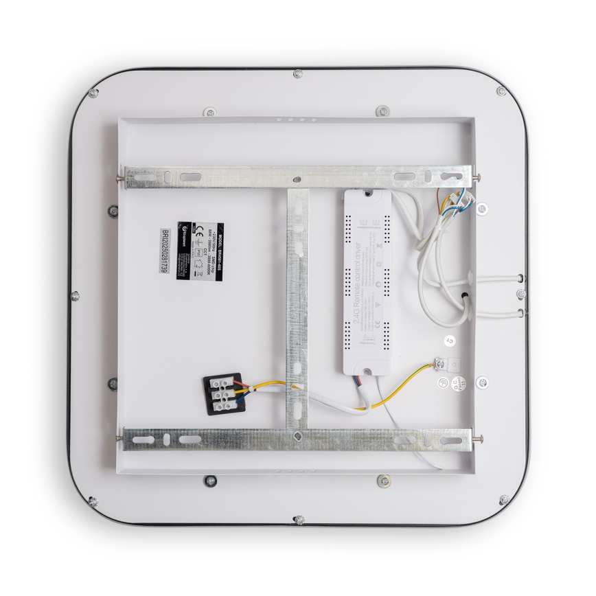 Brilagi - LED hämardatav laelamp TRIVARO LED/88W/230V 3000-6000K 40x40 cm + kaugjuhtimispult