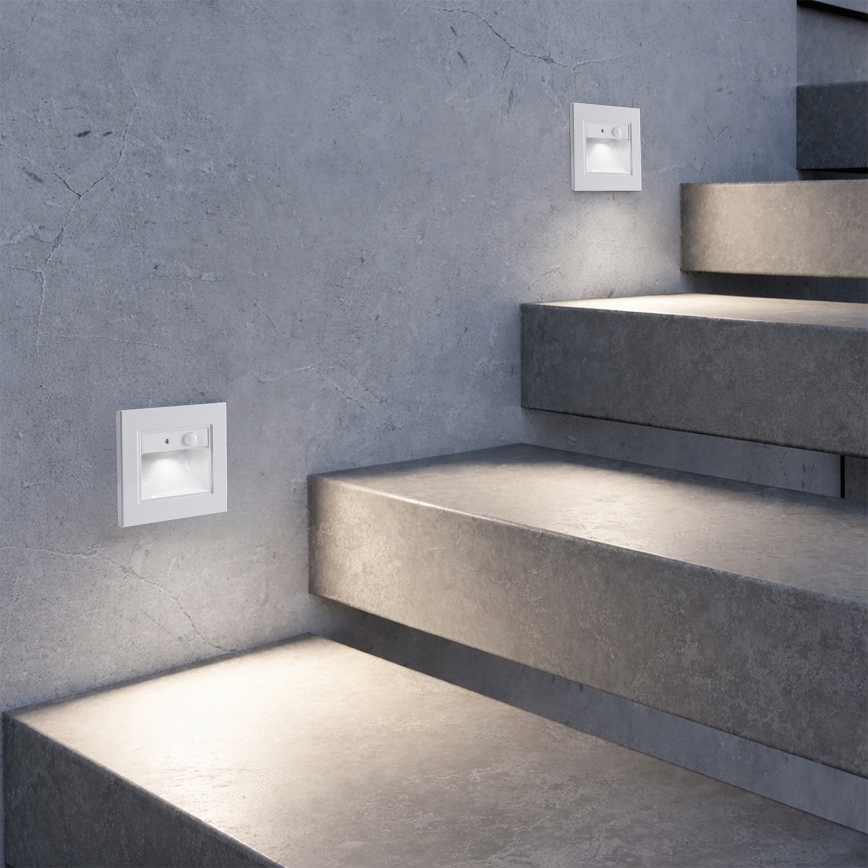 Brilagi - LED-trepi valgusti liikumisanduriga STEP LIGHT LED/1,5W/230V IP44 valge