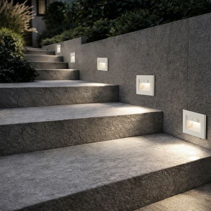 Brilagi - LED-trepi valgusti liikumisanduriga STEP LIGHT LED/1,5W/230V IP44 valge