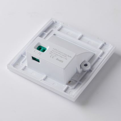 Brilagi - LED-trepi valgusti liikumisanduriga STEP LIGHT LED/1,5W/230V IP44 valge