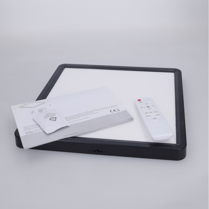 Brilagi - hämardatav LED-laelamp ESTELA SQUARE LED/36W/230V 3000-6500K 31x31 cm must + kaugjuhtimispult