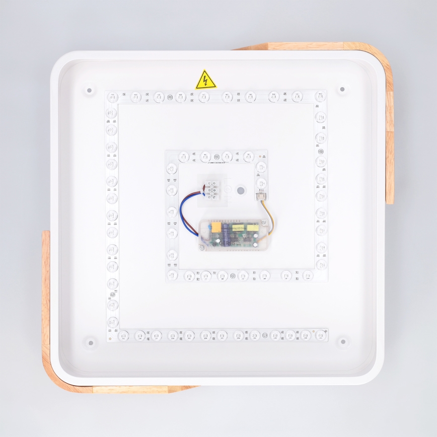 Brilagi - hämardatav LED-laelamp PILANA LED/48W/230V 3000-6500K tamm/valge 42x42 cm + kaugjuhtimispult