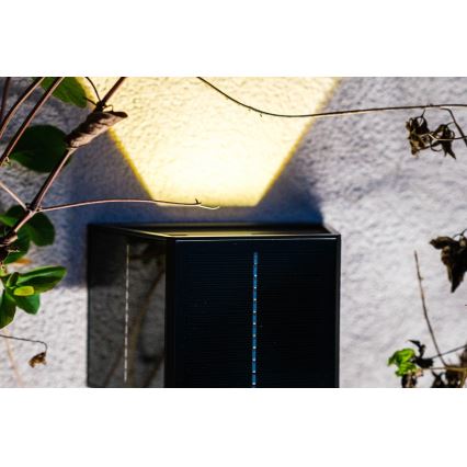 Brilagi - LED Päikesepaneeliga seinavalgusti koos anduriga SOLAR CUBE LED/2W/3,2V 1300 mAh IP54