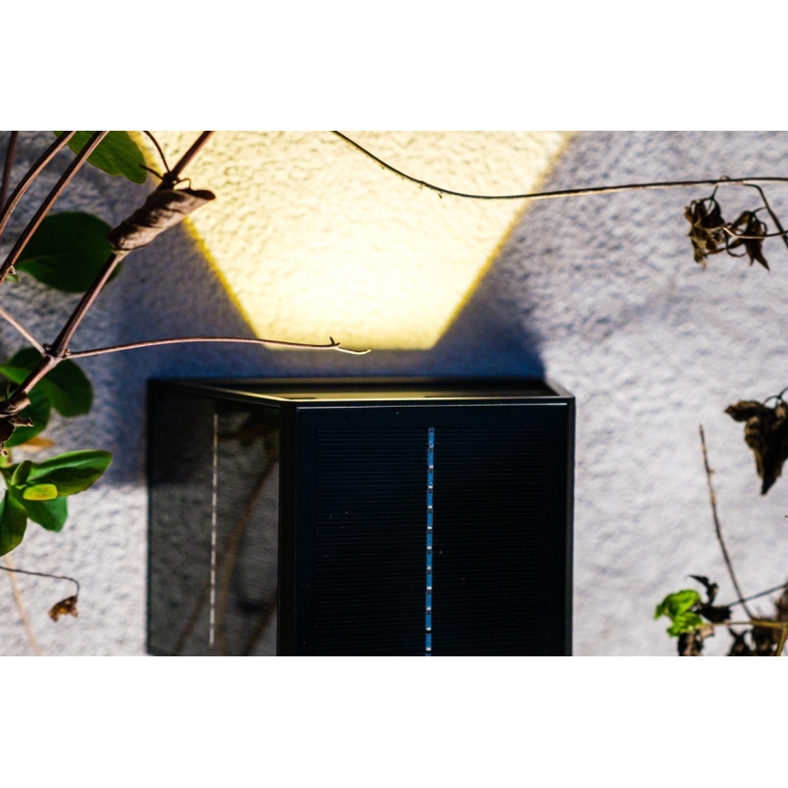 Brilagi - LED Päikesepaneeliga seinavalgusti koos anduriga SOLAR CUBE LED/2W/3,2V 1300 mAh IP54