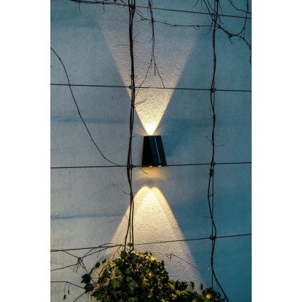 Brilagi - LED Päikesepaneeliga seinavalgusti PYRAMID LED/2W/3,2V 1300 mAh IP54