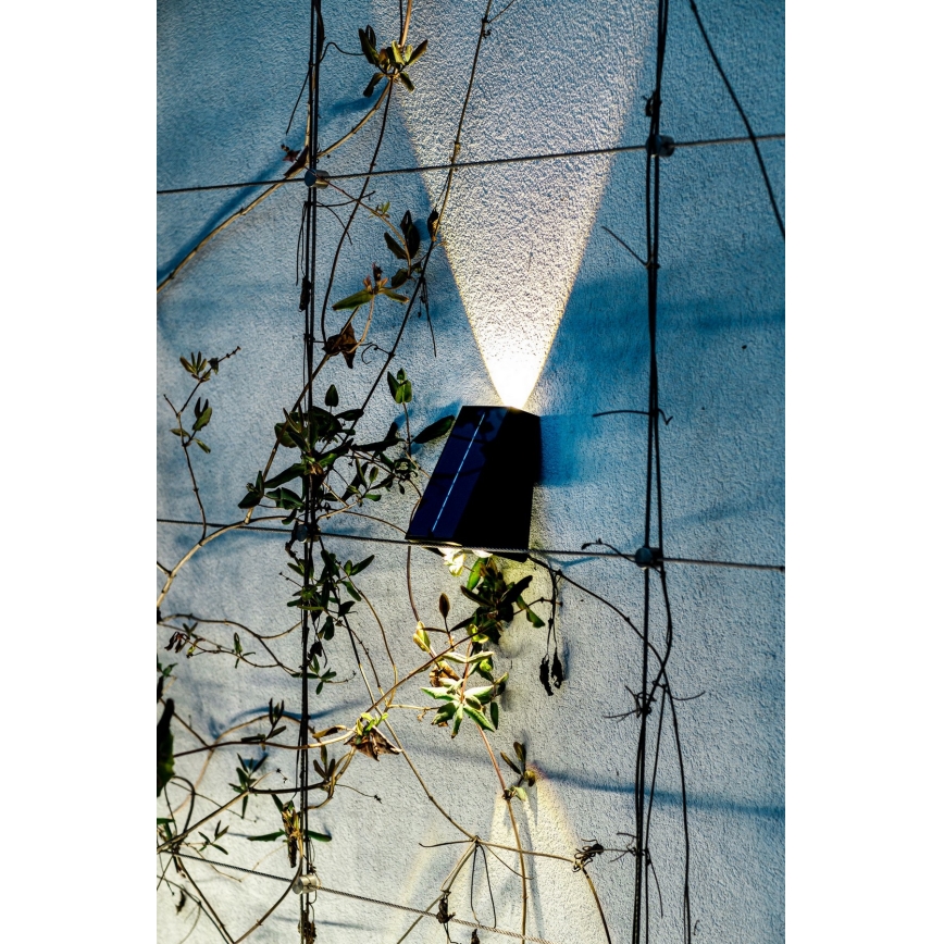Brilagi - LED Päikesepaneeliga seinavalgusti PYRAMID LED/2W/3,2V 1300 mAh IP54