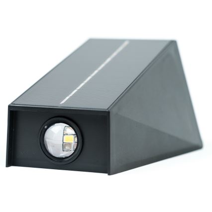 Brilagi - LED Päikesepaneeliga seinavalgusti PYRAMID LED/2W/3,2V 1300 mAh IP54