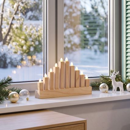 BRILAGI - LED puidust jõuluküünlajalg 10xLED/2xAA