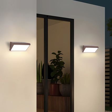 Brilagi - LED RGBW hämardatav välisseinale paigaldatav seinavalgusti TRIANGLE 1xE27/9W/230V 2700-6500K IP65 pruun