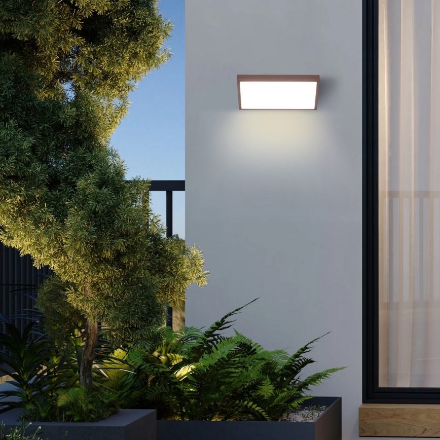 Brilagi - LED RGBW hämardatav välisseinale paigaldatav seinavalgusti TRIANGLE 1xE27/9W/230V 2700-6500K IP65 pruun