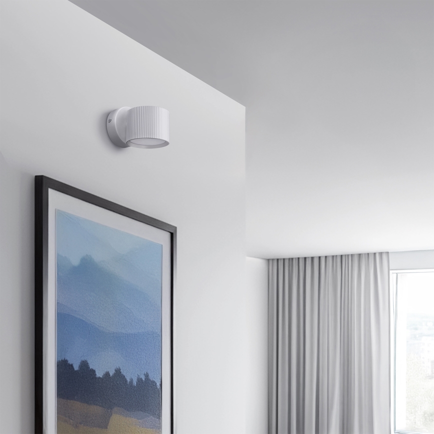 Brilagi - LED Seinale paigaldatav suunav valgusti STRIPY 1xGX53/15W/230V valge