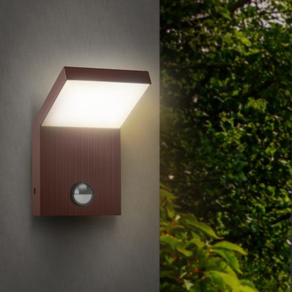 BRILAGI - LED välisseinavalgusti anduriga RIANO LED/8W/230V pruun IP65