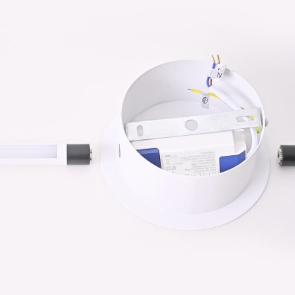 Brilagi - LED Seinavalgusti LUGO DUE LED/9W/230V valge