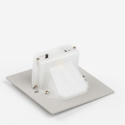 Brilagi - LED-trepivalgusti liikumis- ja hämarussensoriga JACK LED/1,5 W/230 V 3000/4000/6500 K valge