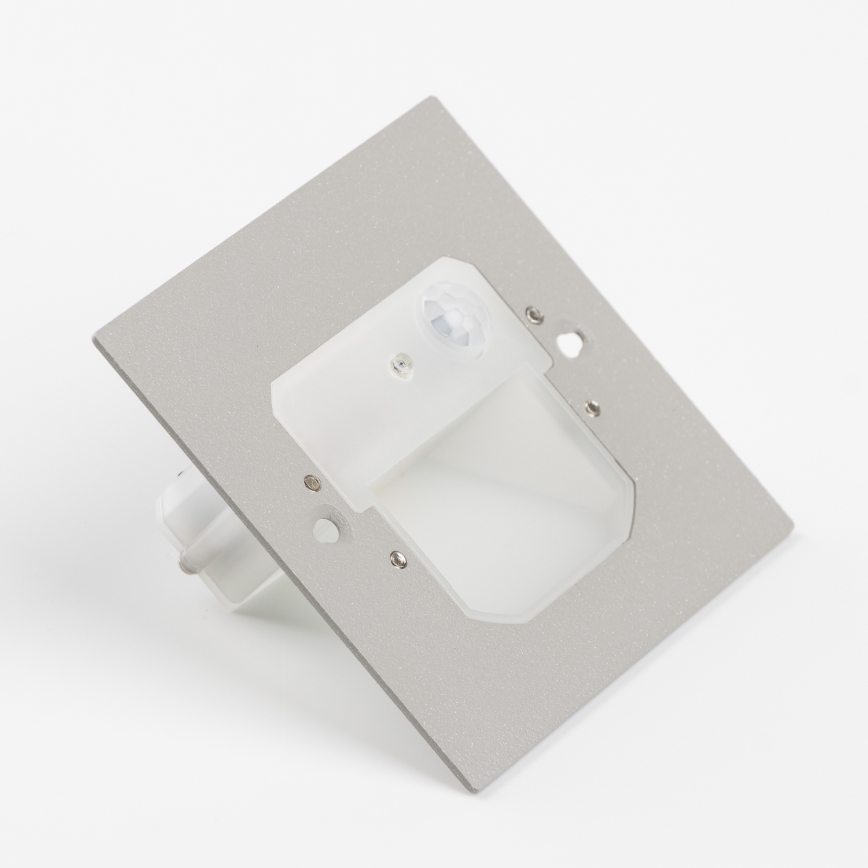 Brilagi - LED-trepivalgusti liikumis- ja hämarussensoriga JACK LED/1,5 W/230 V 3000/4000/6500 K valge