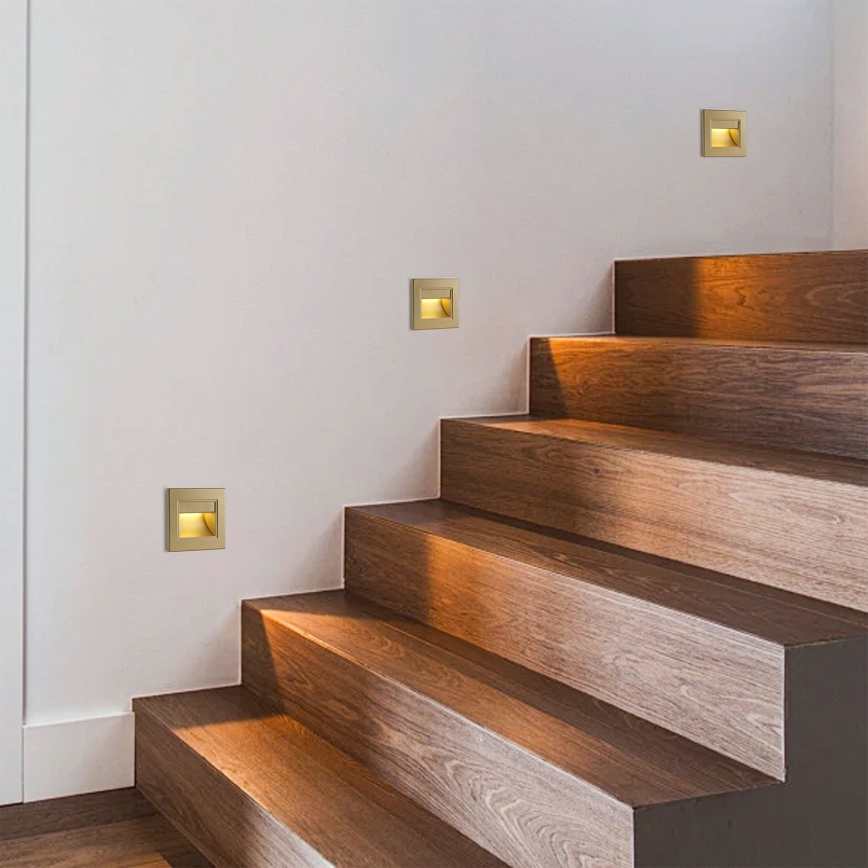 Brilagi - LED trepiastme valgusti STEP LIGHT LED/1,5W/230V IP44 kuldne