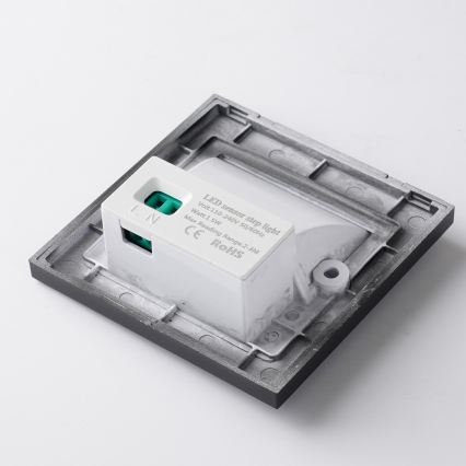 Brilagi - LED trepivalgusti anduriga STEP LIGHT LED/1,5W/230V IP44 must