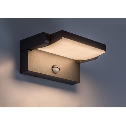 BRILAGI - LED välisseinale paigaldatav seinavalgusti liikumis- ja hämaruseanduriga ANKLE LED/12W/230V IP65 must