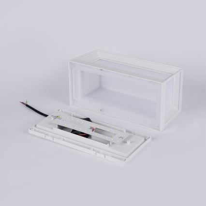 Brilagi - LED-välisseinale mõeldud seinavalgusti PARKER LED/12W/230V valge IP44