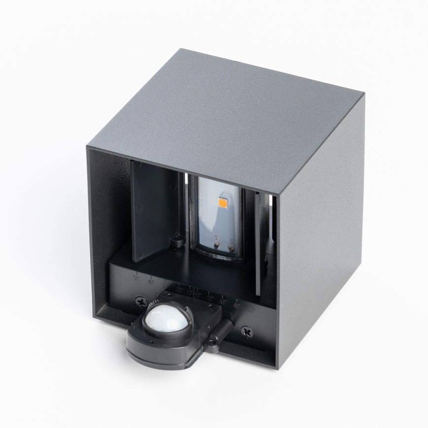 BRILAGI - LED välisseinavalgusti anduriga CUBE LED/6W/230V antratsiit IP65