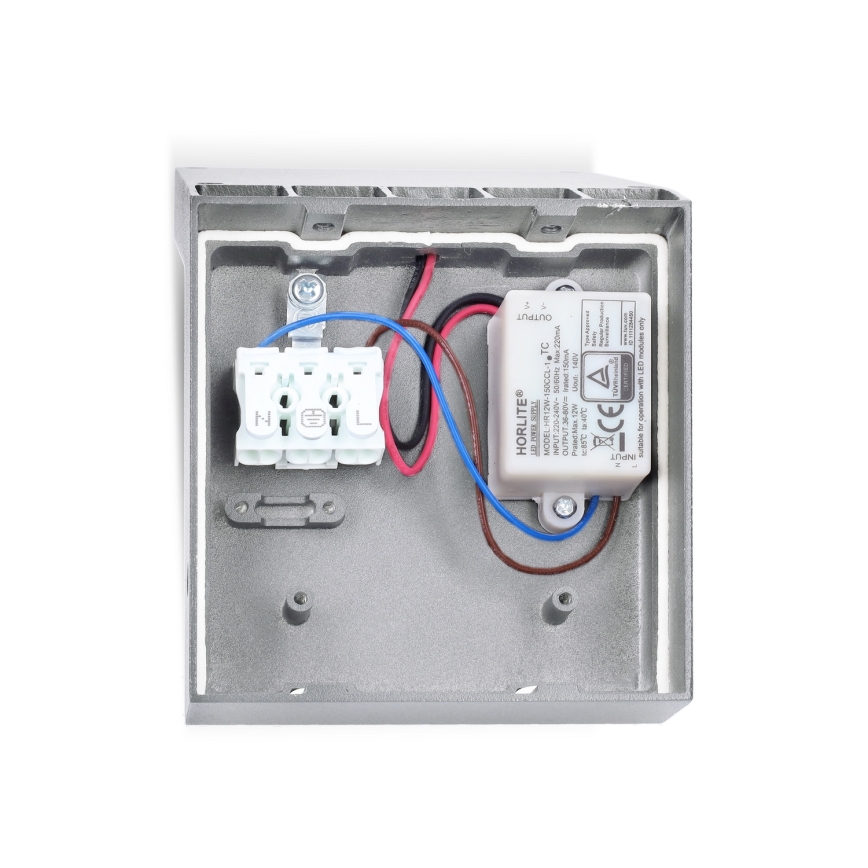 Brilagi - LED välisseinavalgusti RIANO LED/8W/230V hõbedane IP65