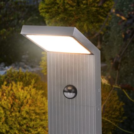 Brilagi - RIANO LED-välisvalgusti anduriga LED/8W/230V, hõbedane, IP65