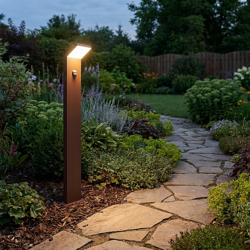 BRILAGI - LED-välisvalgusti liikumisanduriga RIANO LED/8W/230V pruun IP65 80 cm