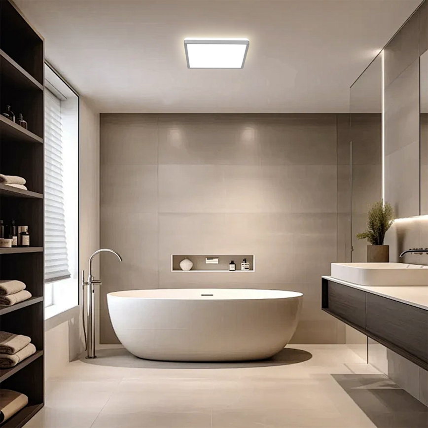 Brilagi - ULTRA SLIM LED vannitoa laevalgusti LED/18W/230V 30x30 cm hõbedane IP54