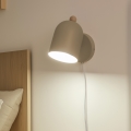 Brilagi - Seinale paigaldatav suunavalgusti GALLION 1xE27/15W/230V beež