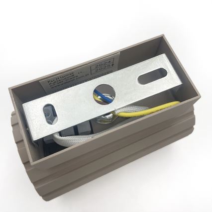 Brilagi - Seinavalgusti CRISPINA 1xGU10/10W/230V 10 cm beež