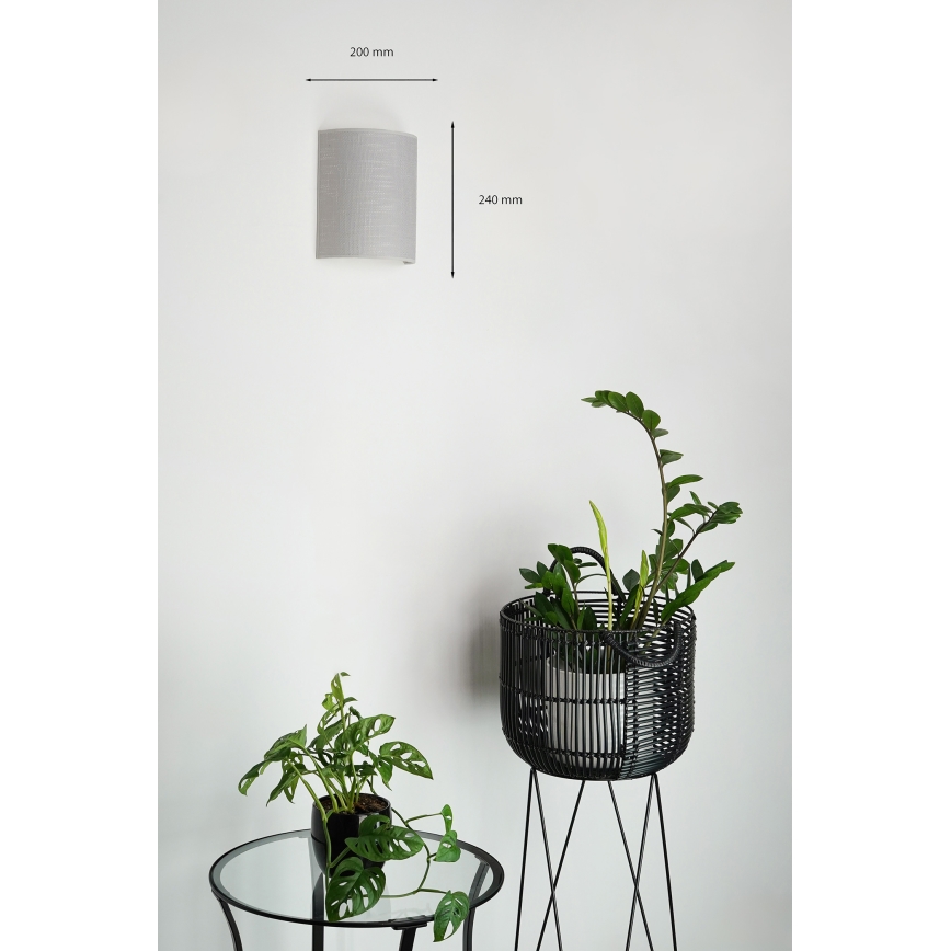 Brilagi - Seinavalgusti SEMI 1xE27/15W/230V hall